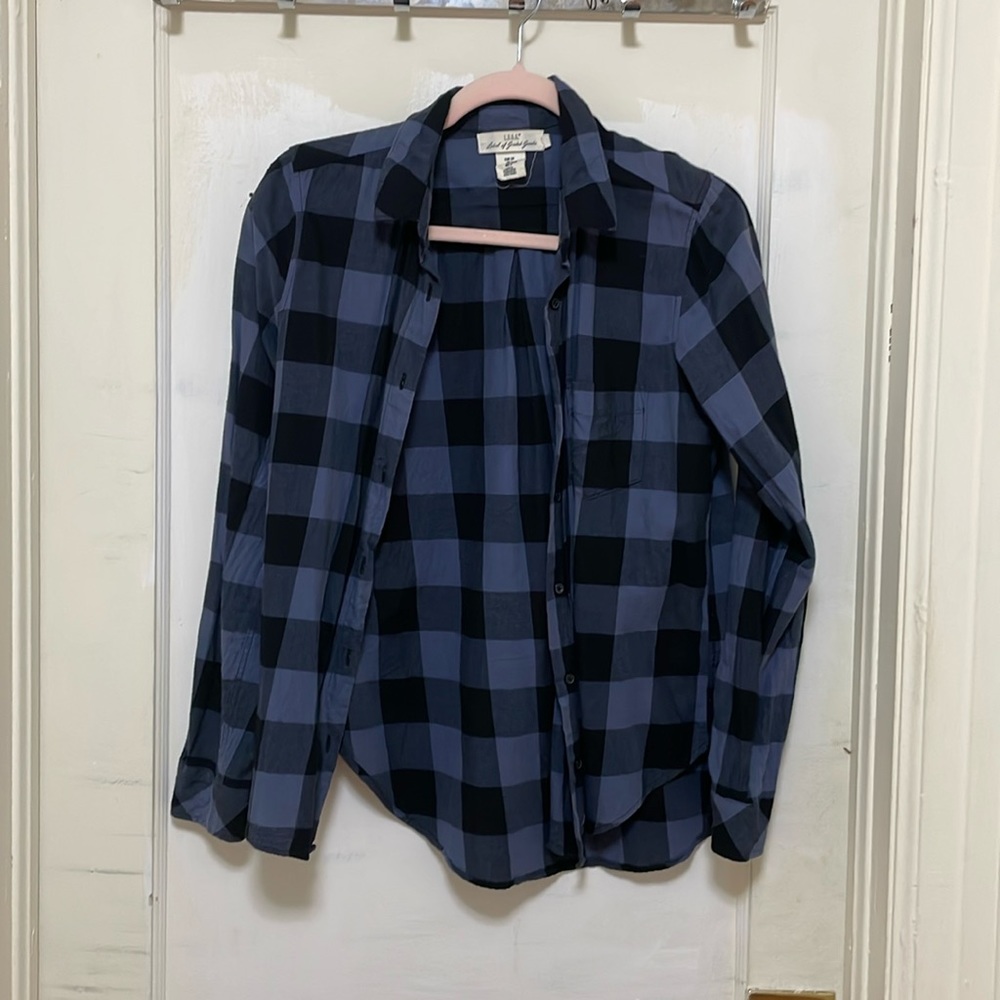 Women's Black and Blue Plaid Shirt